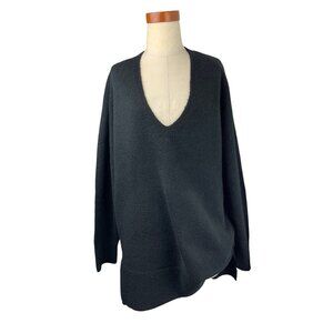 J Crew unisex Mens V Neck oversized  baggy sweater 44ch merino wool mix